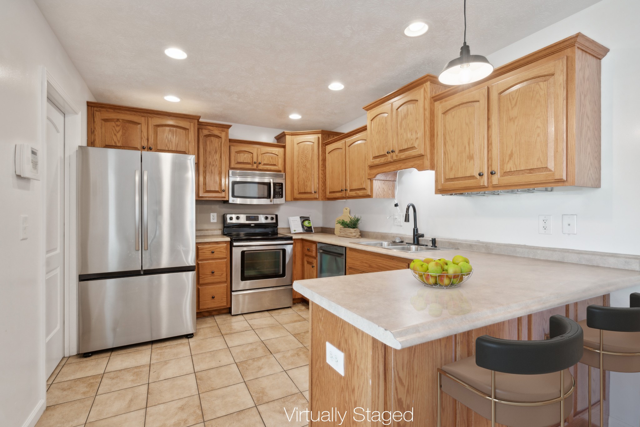 492 Comanche Ct