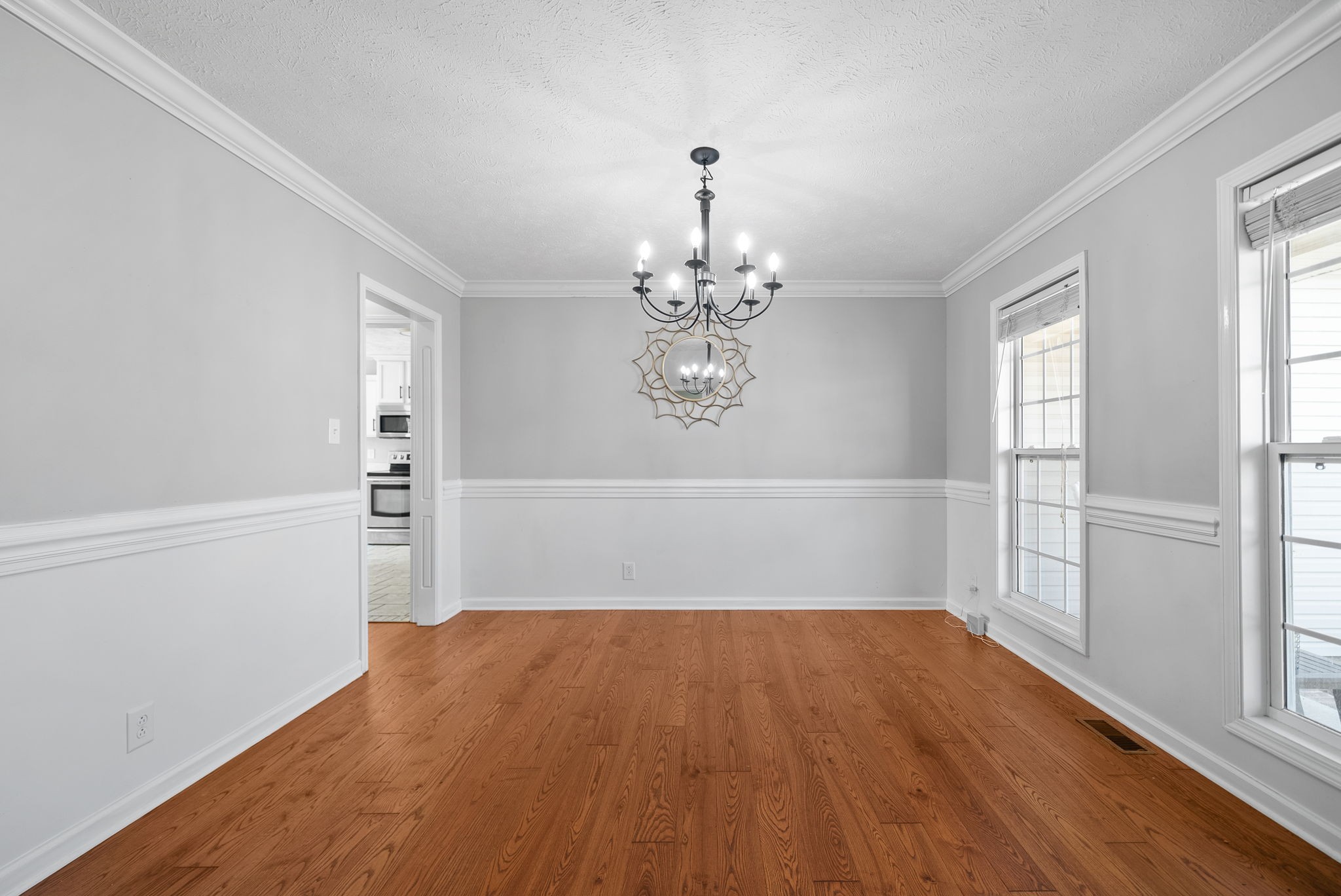1538 Cobra Ln