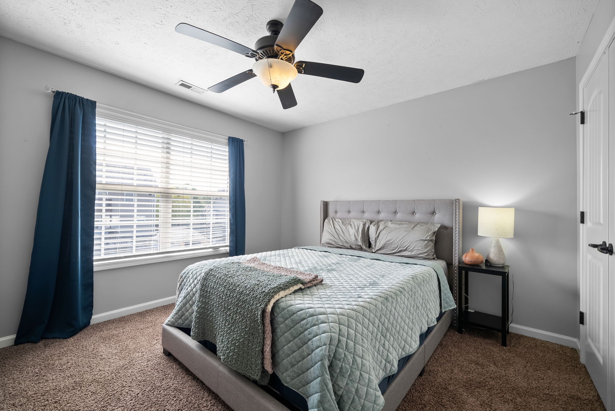 1538 Cobra Ln