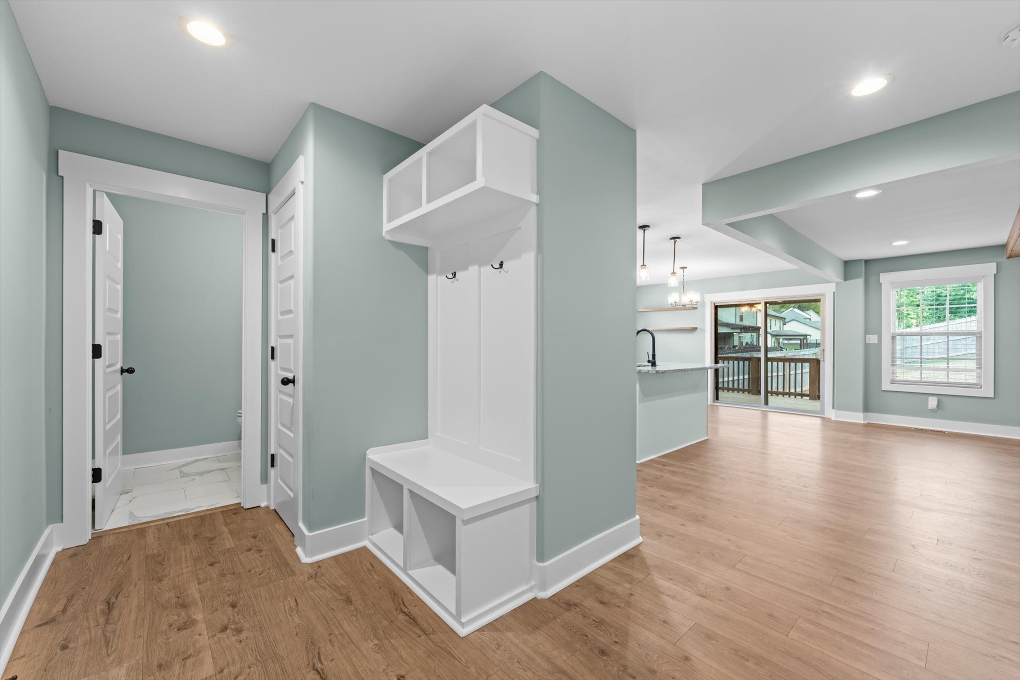 237 Wade Hampton Ln