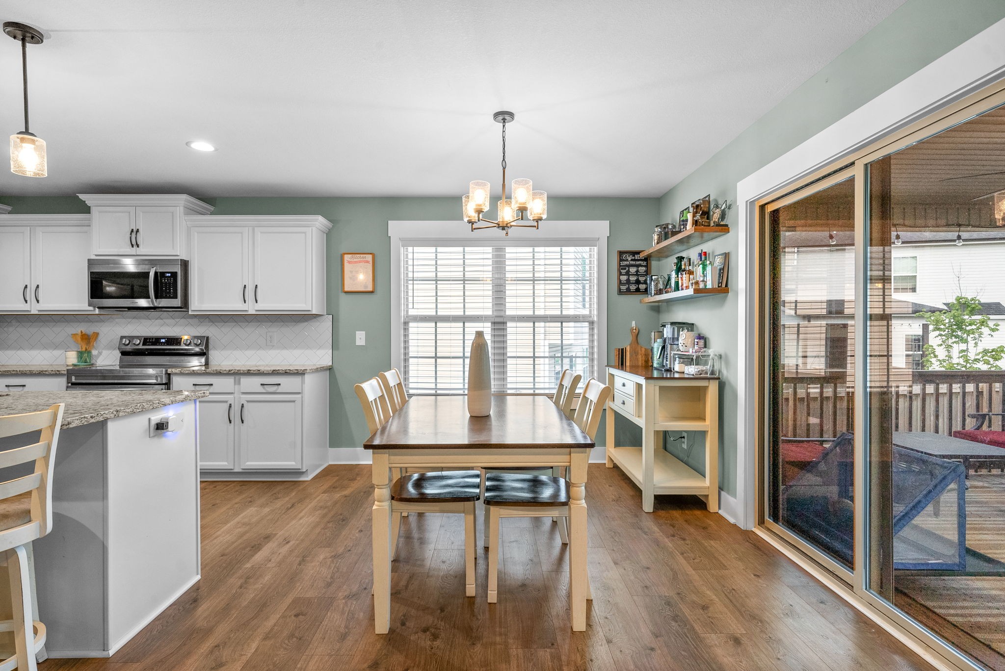 237 Wade Hampton Ln
