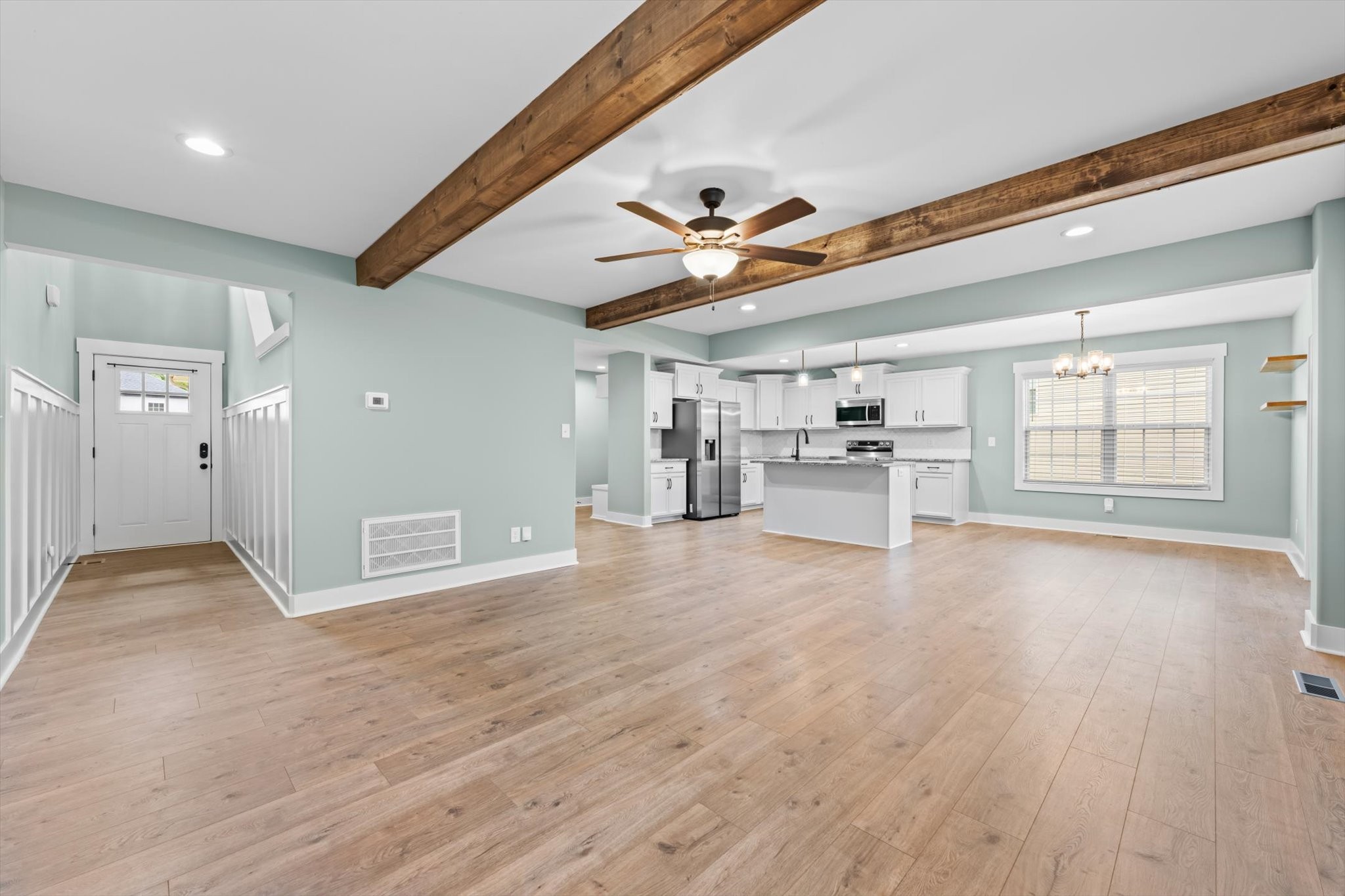 237 Wade Hampton Ln