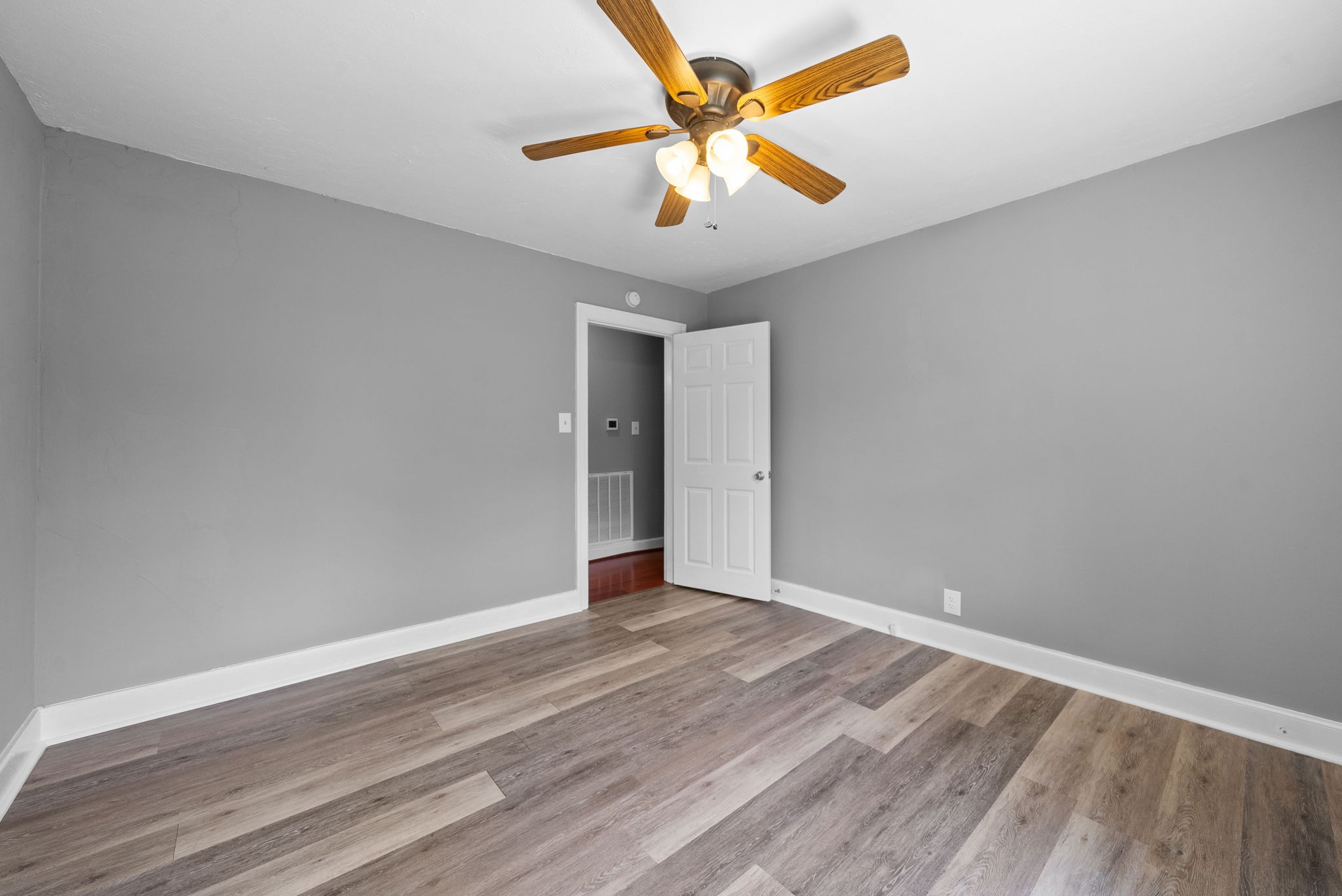 404 Cyprus Ct