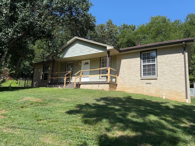 1876 Mimi Rd