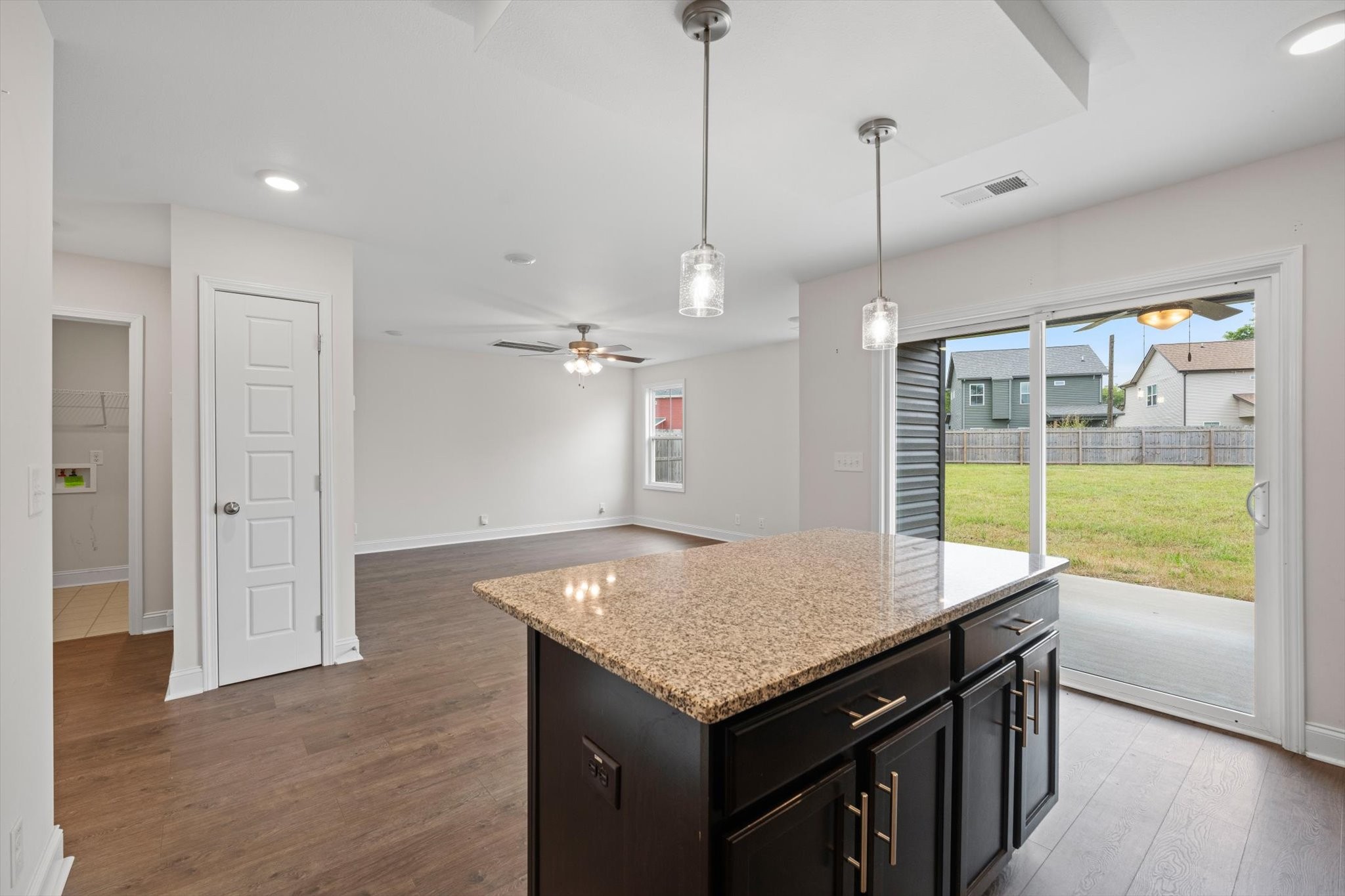 210 Notgrass Rd