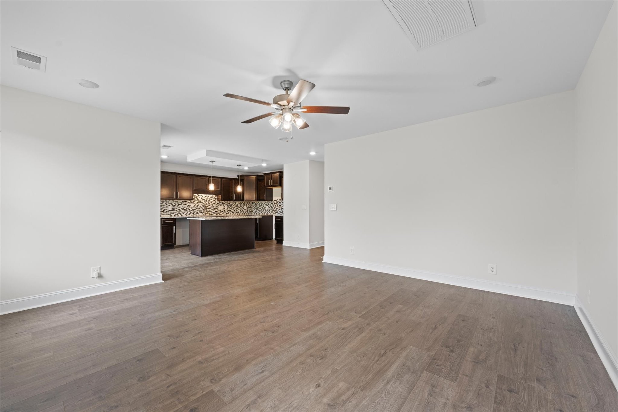 210 Notgrass Rd