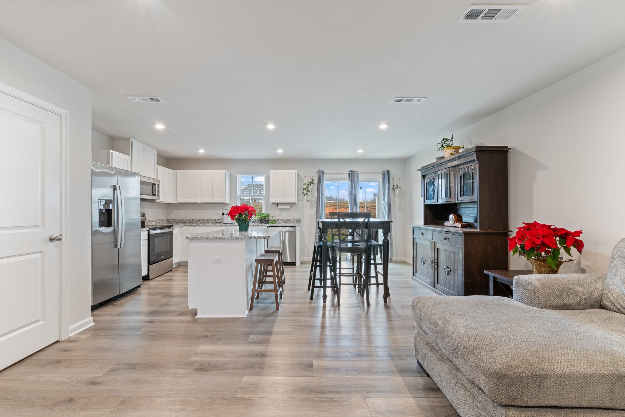 101B Bullpen Ct Unit: B