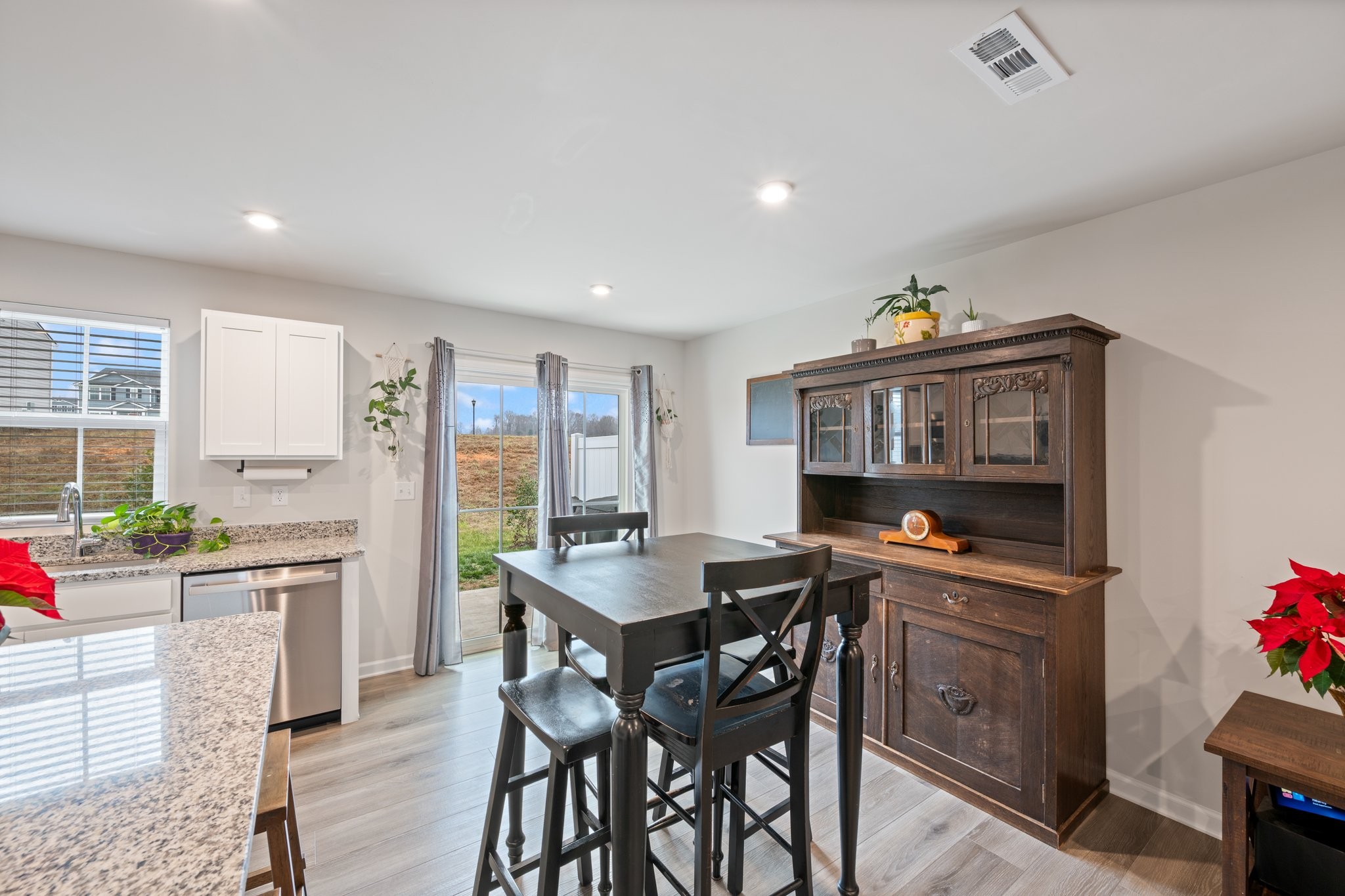 101B Bullpen Ct Unit: B