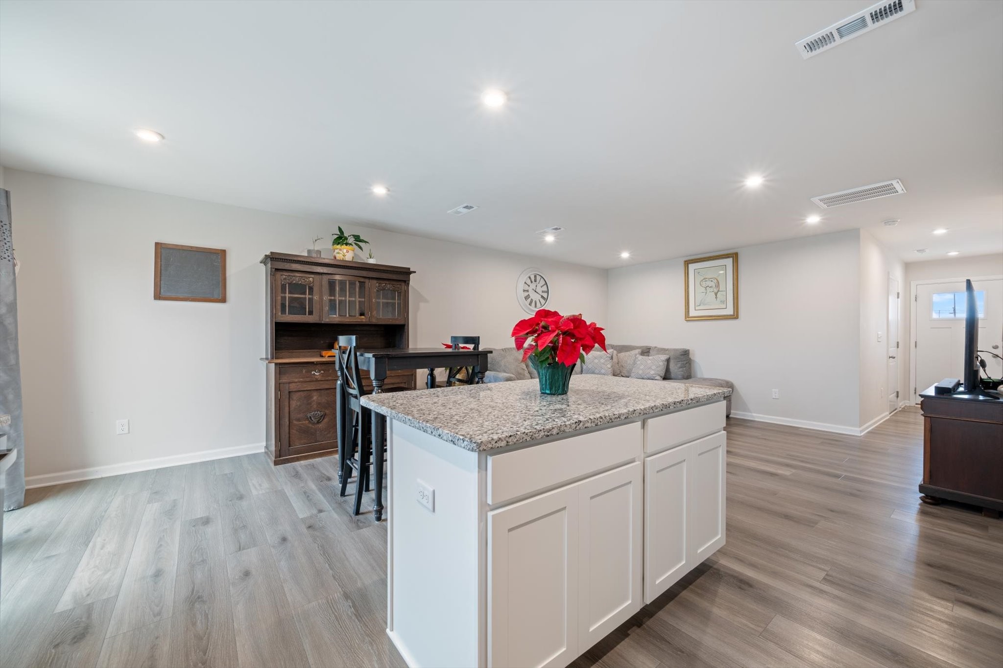 101B Bullpen Ct Unit: B