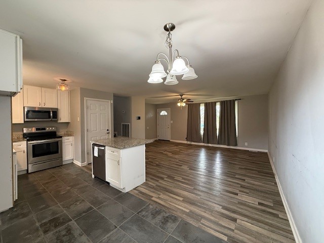 310 Rue Le Mans Dr