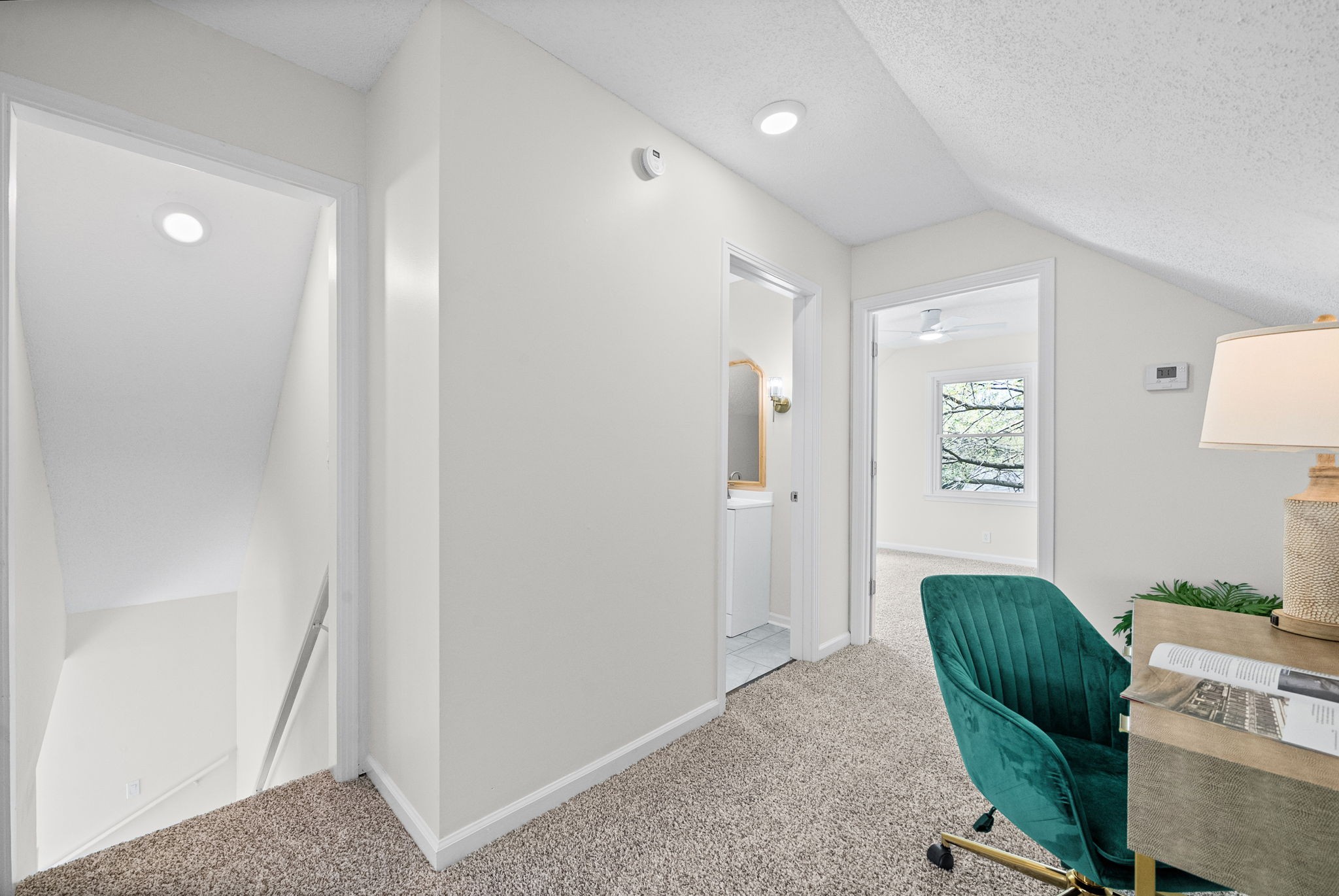 1189 Woodbridge Dr