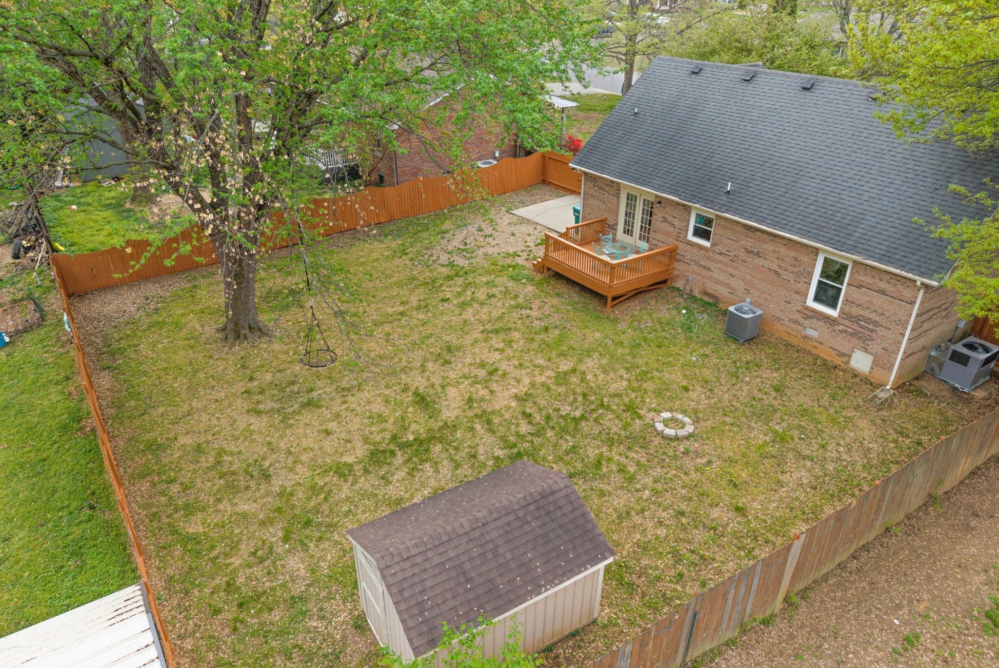 1189 Woodbridge Dr