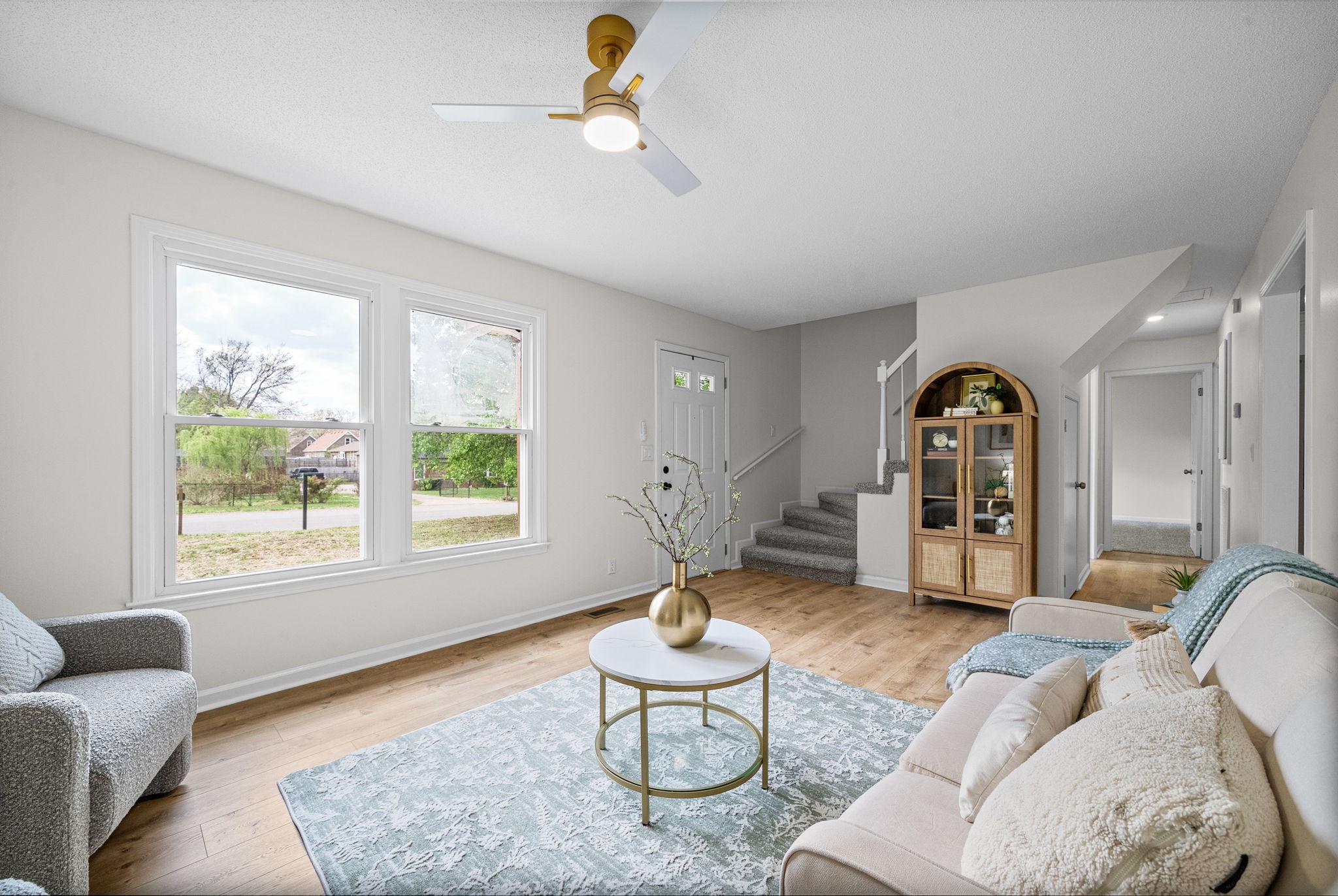 1189 Woodbridge Dr