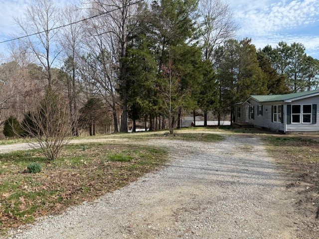 60 Robert Barnhill Rd