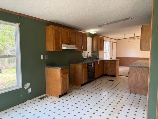 60 Robert Barnhill Rd