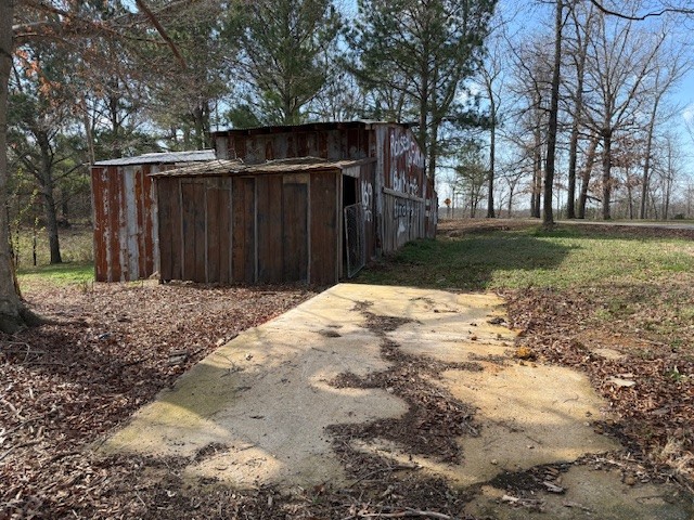 60 Robert Barnhill Rd