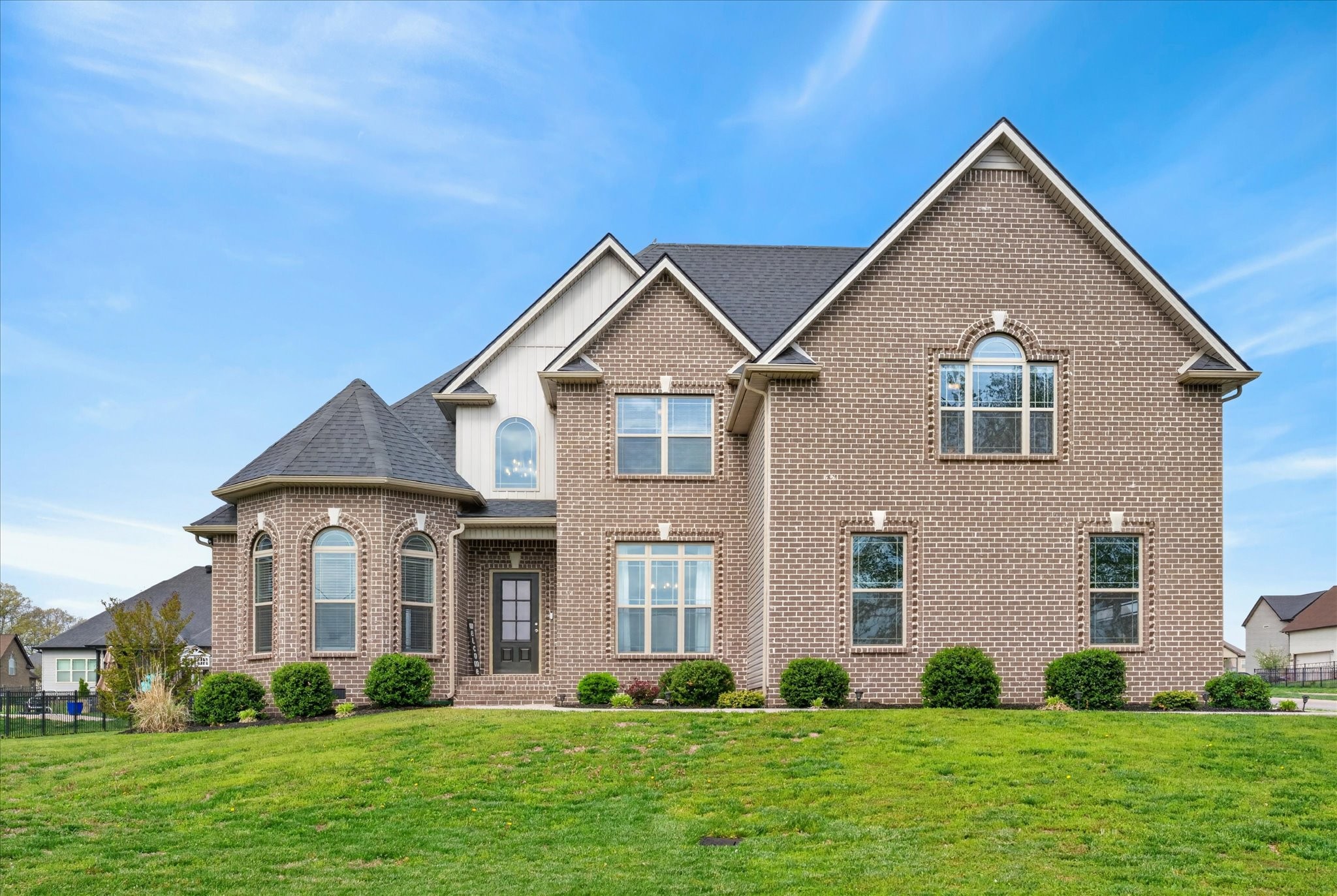 100 Hayward Fields Dr