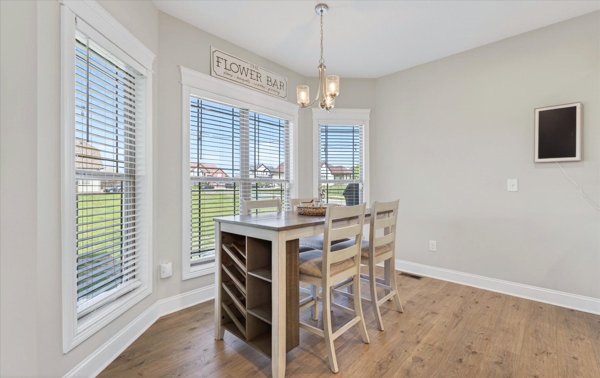 100 Hayward Fields Dr