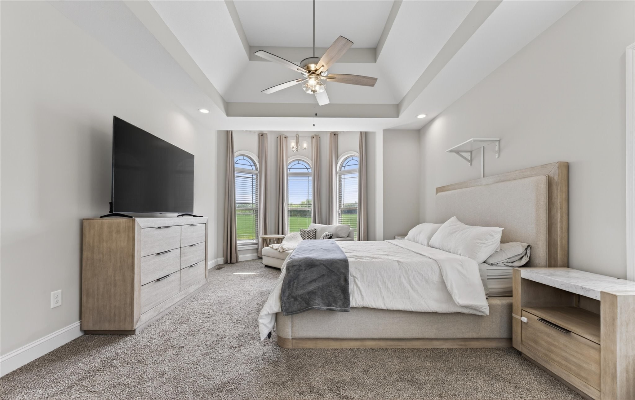 100 Hayward Fields Dr