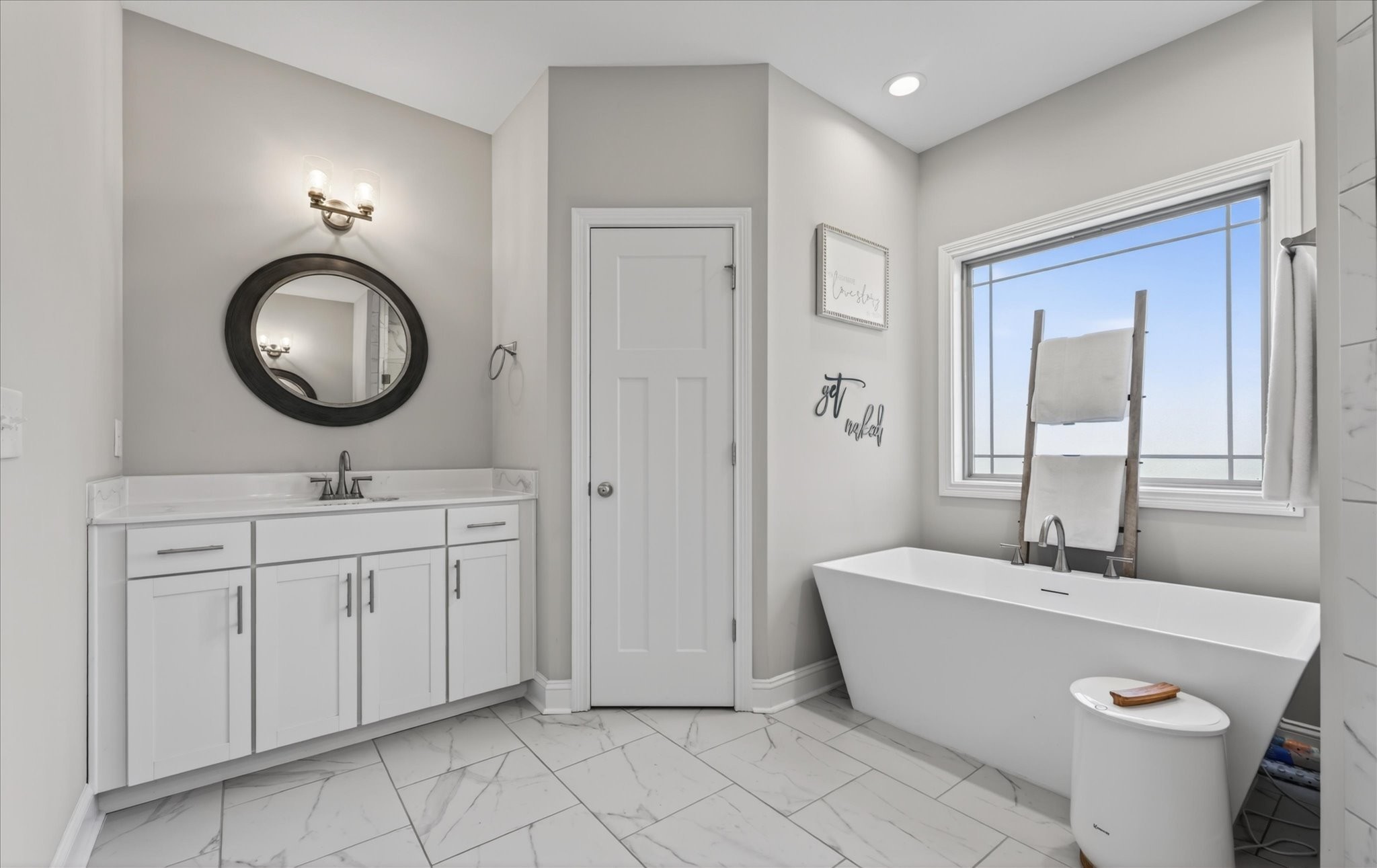 100 Hayward Fields Dr