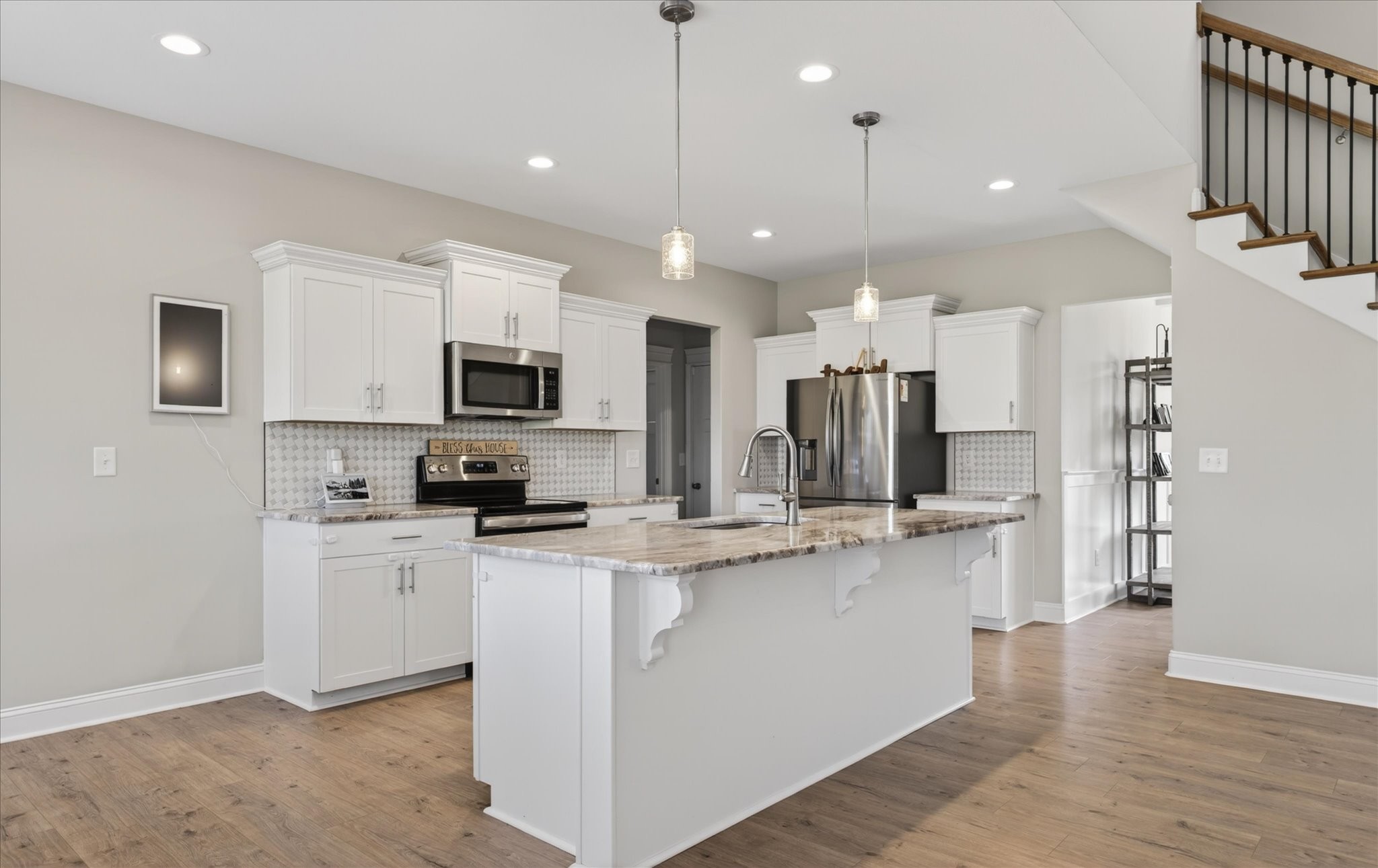 100 Hayward Fields Dr