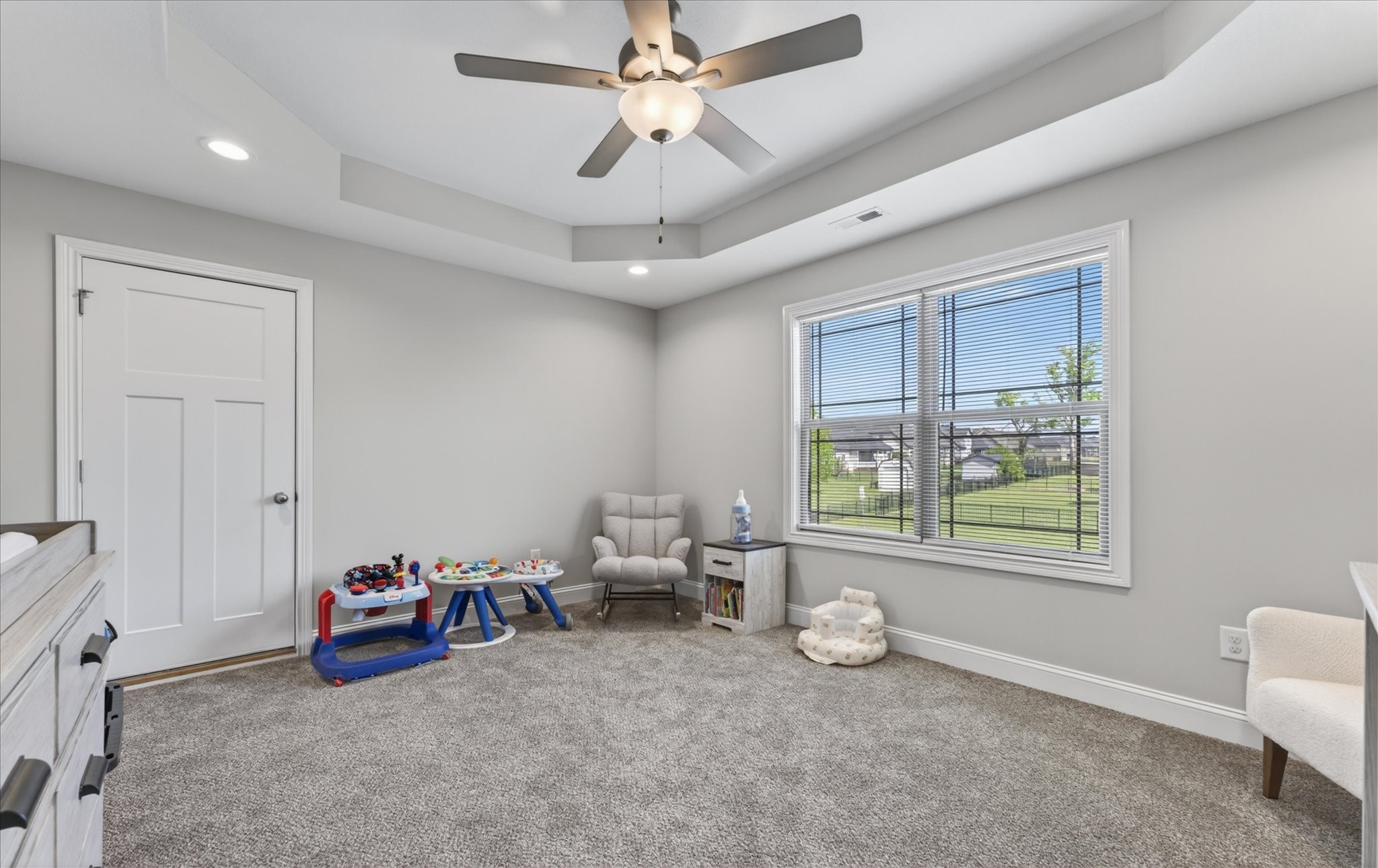 100 Hayward Fields Dr