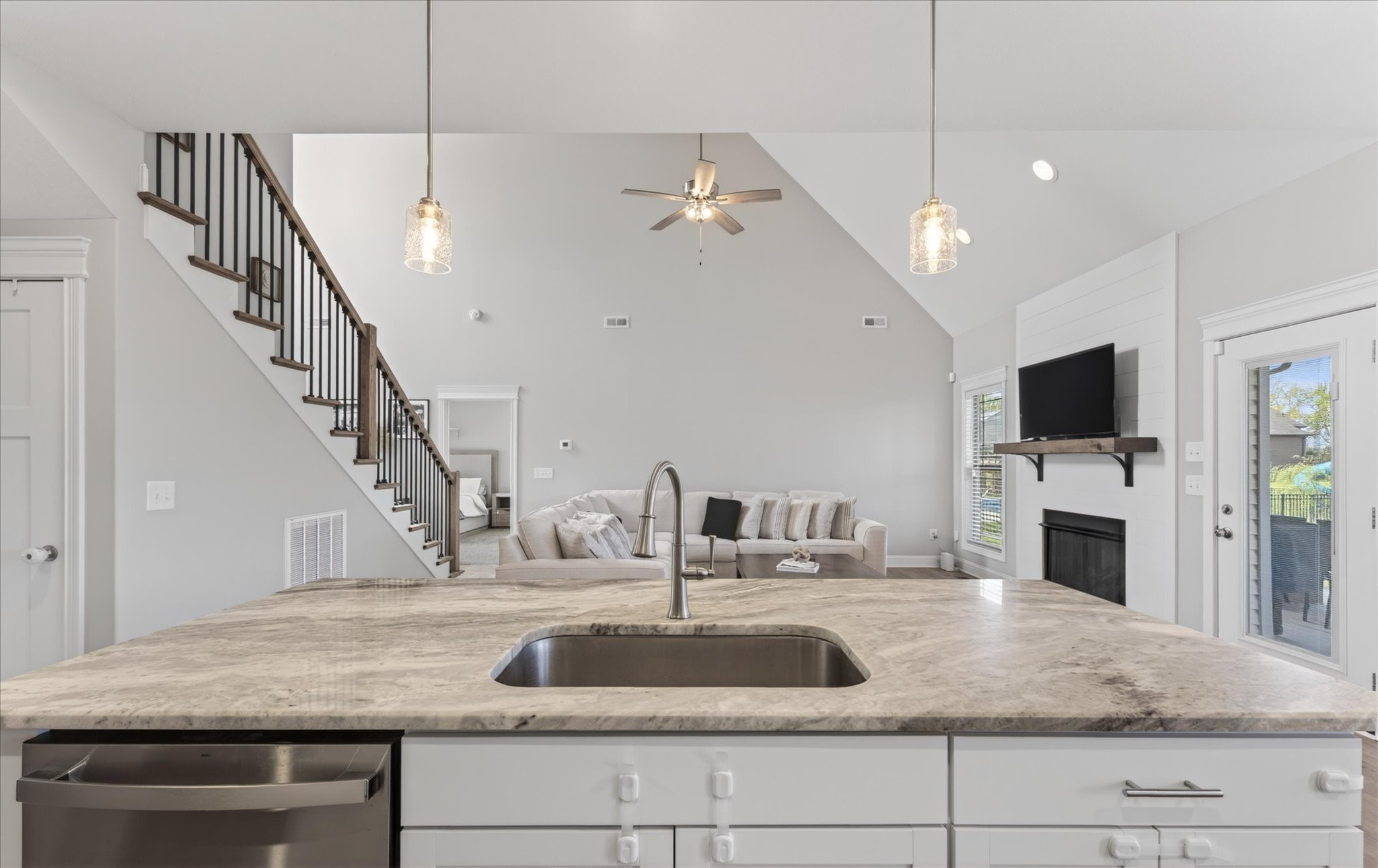 100 Hayward Fields Dr