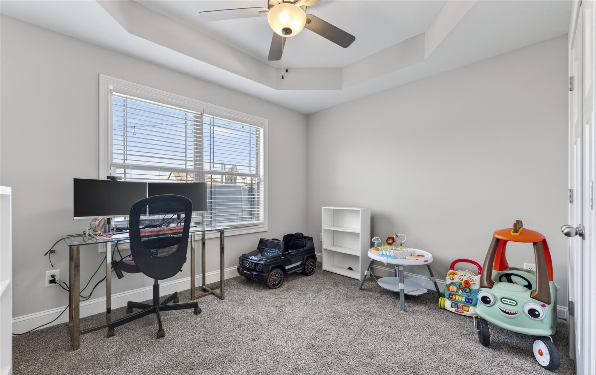 100 Hayward Fields Dr