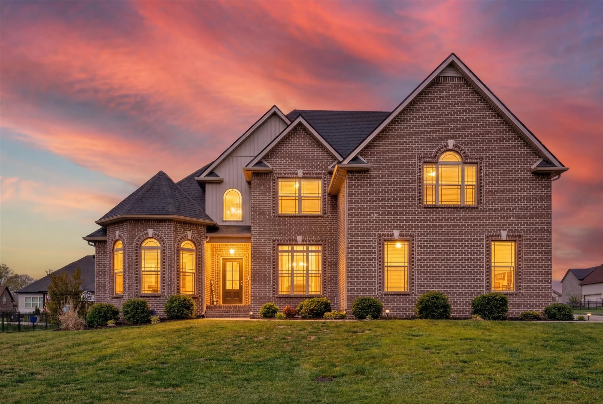 100 Hayward Fields Dr