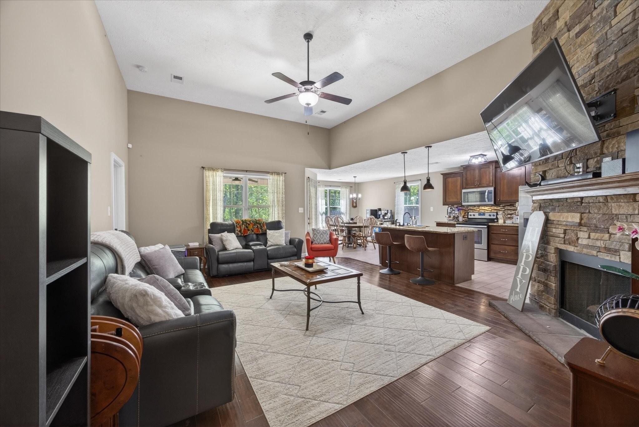 1388 Freedom Dr