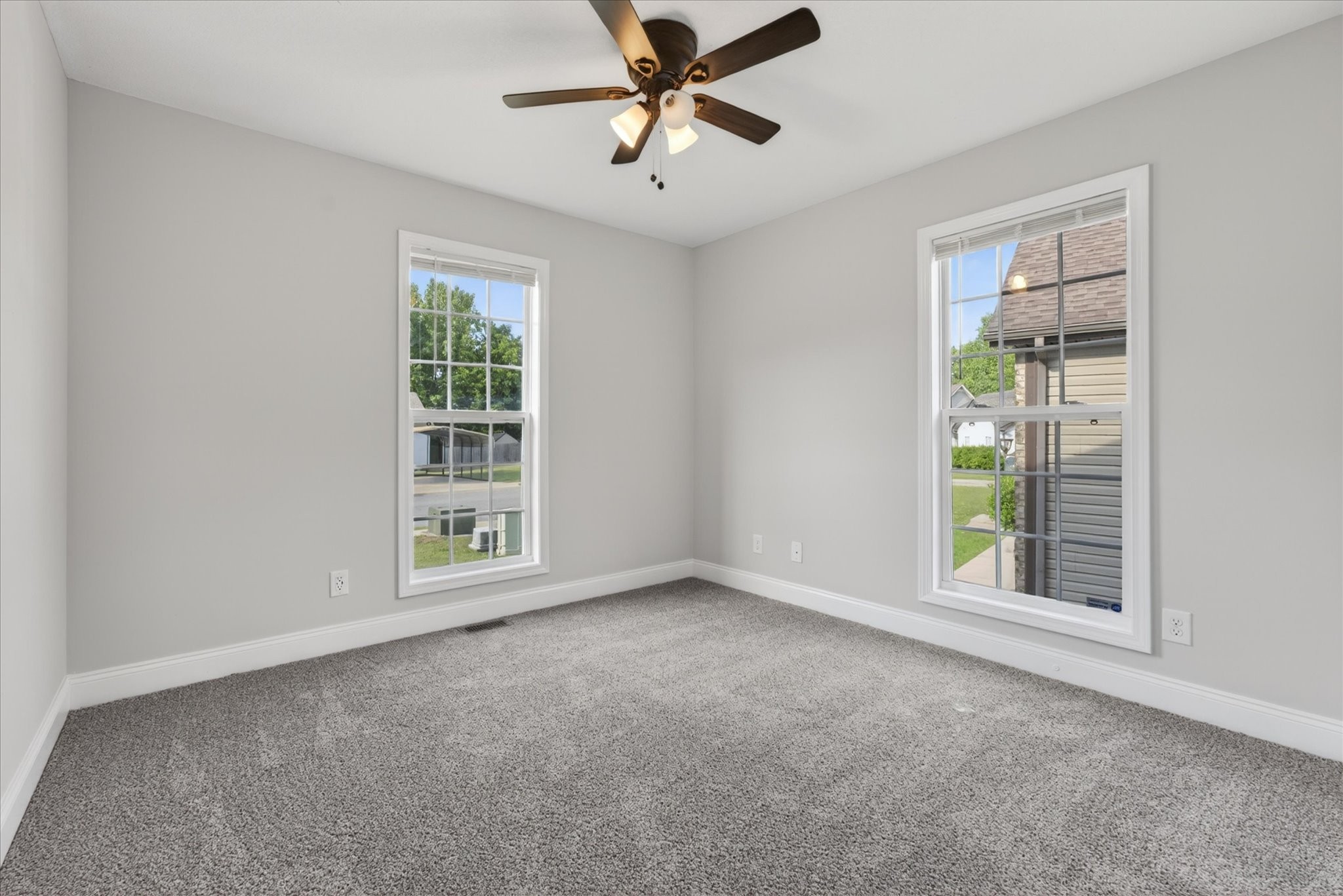 1307 Whitt Ln