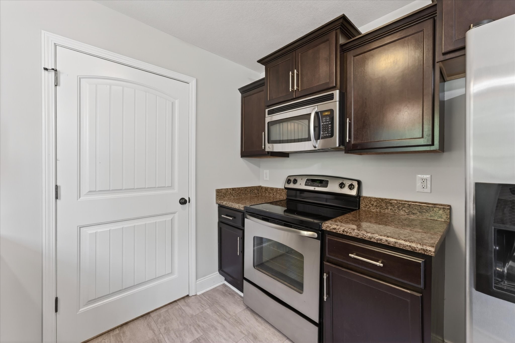 1307 Whitt Ln