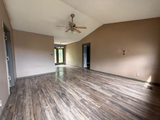 355 Donna Dr