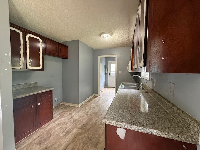 355 Donna Dr
