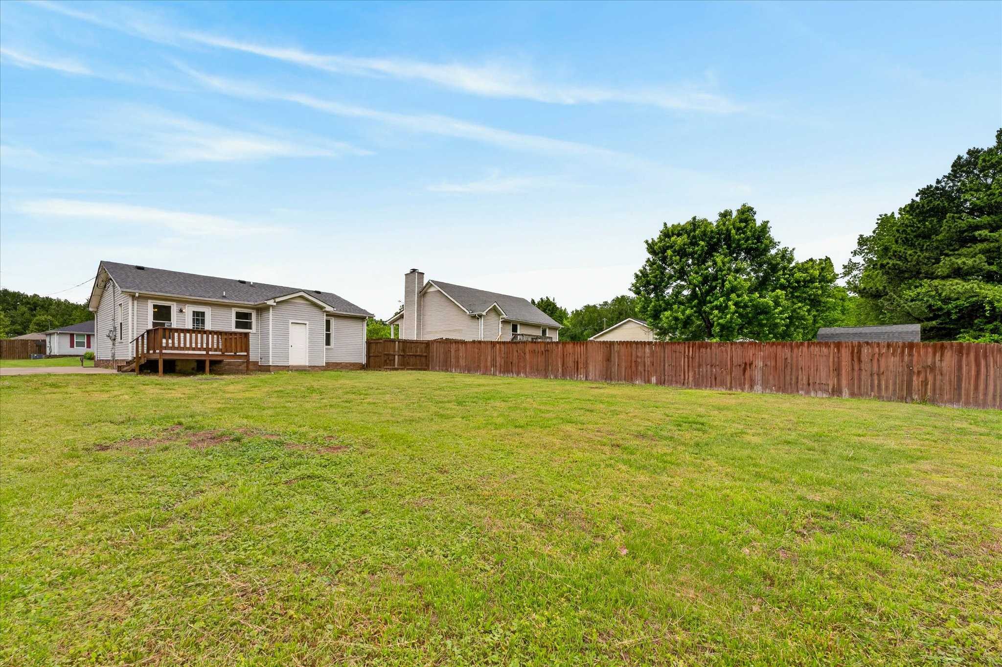 557 Anita Dr