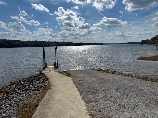 122 Lakeview Rd