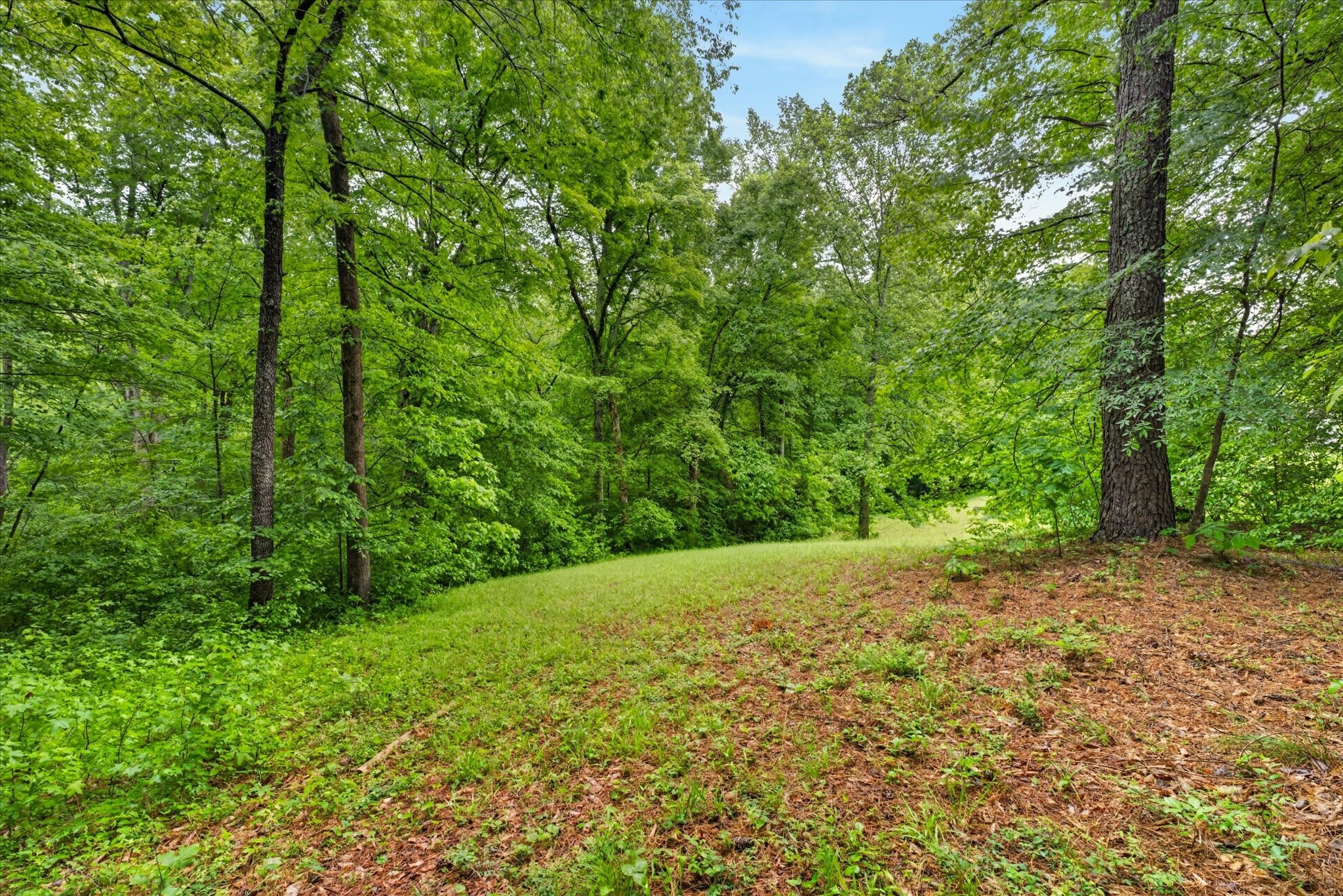 122 Lakeview Rd