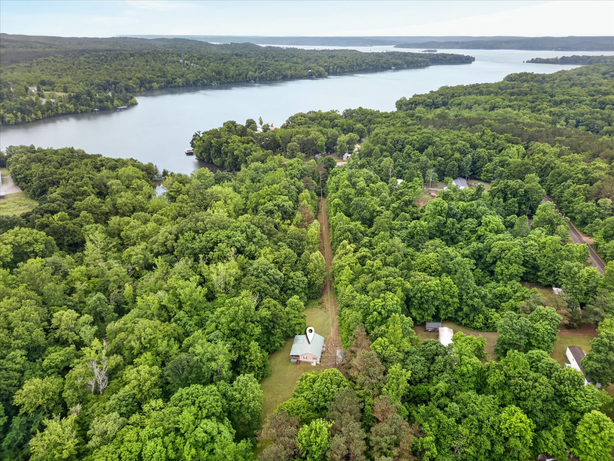 122 Lakeview Rd