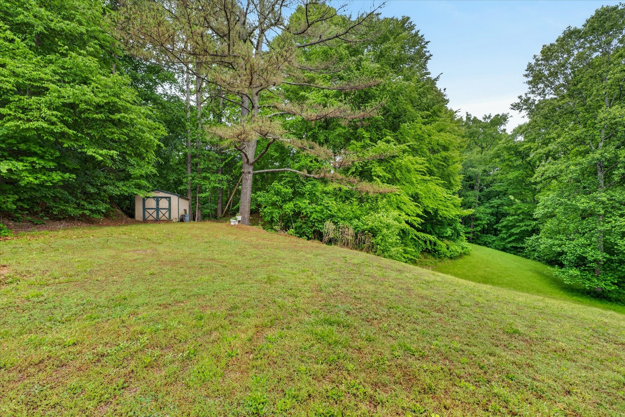 122 Lakeview Rd