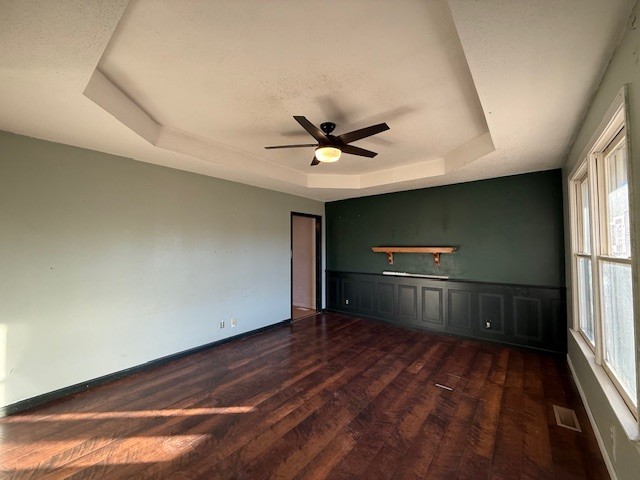 555 Anita Dr
