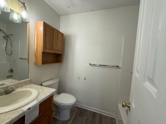 555 Anita Dr