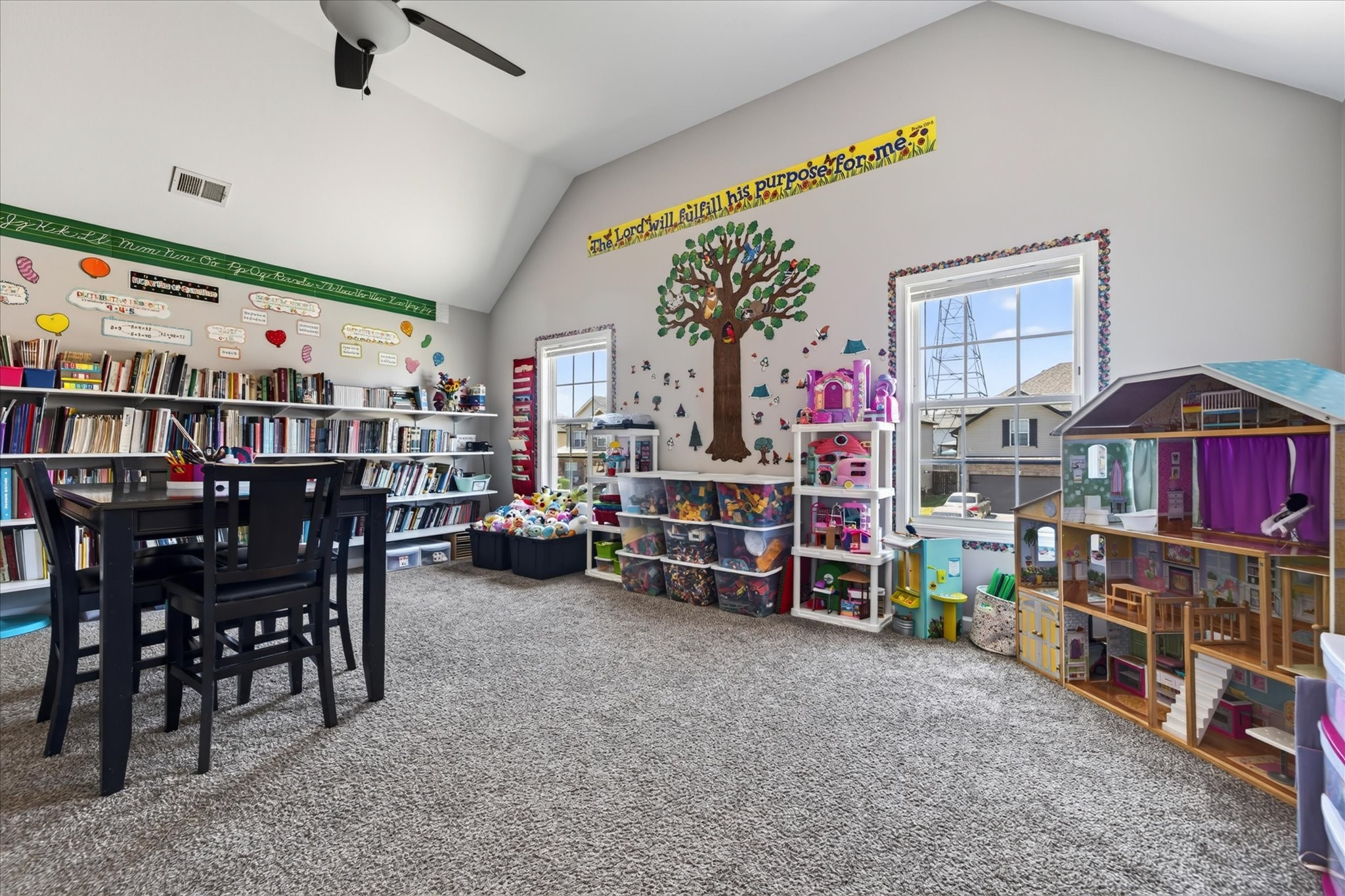 1309 Winterset Dr