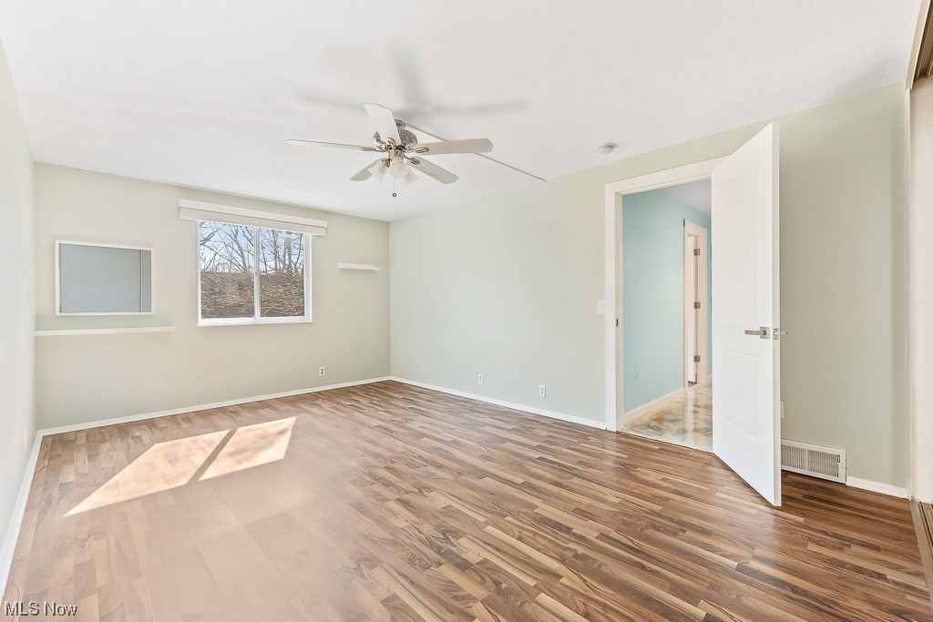 585 Tollis Pky