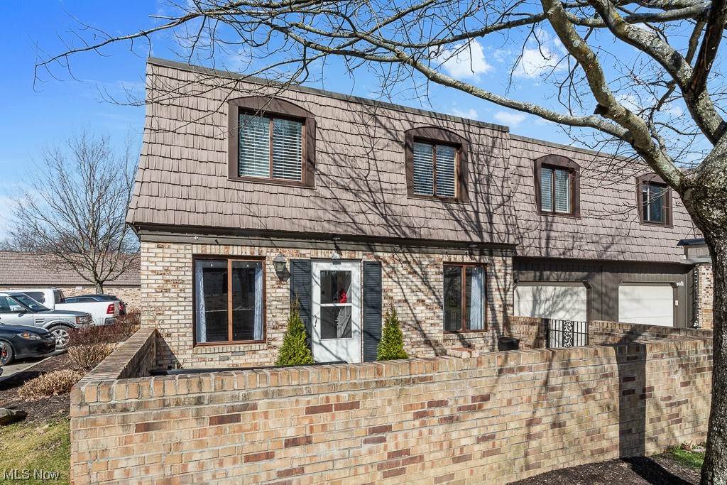 585 Tollis Pky