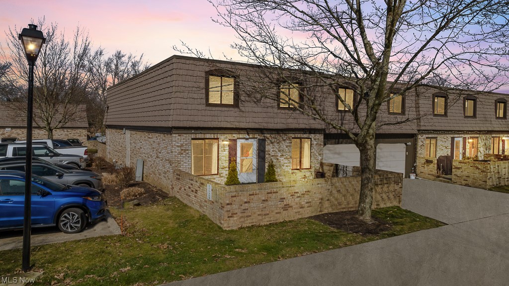 585 Tollis Pky
