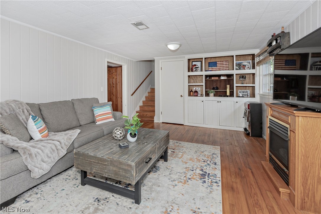 1405 Bell Road