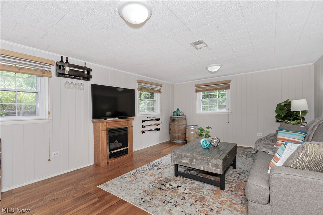 1405 Bell Road