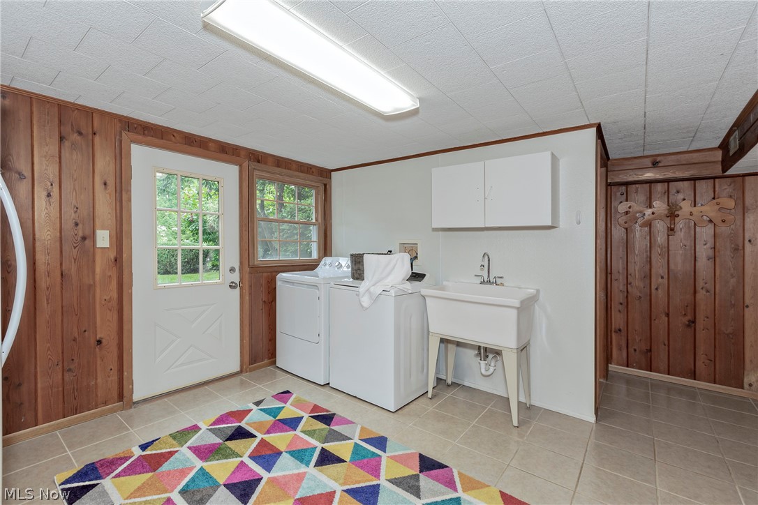 1405 Bell Road