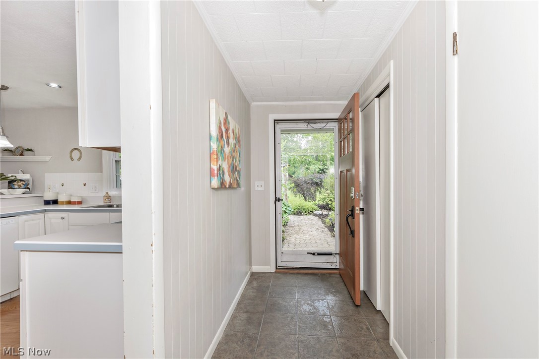 1405 Bell Road