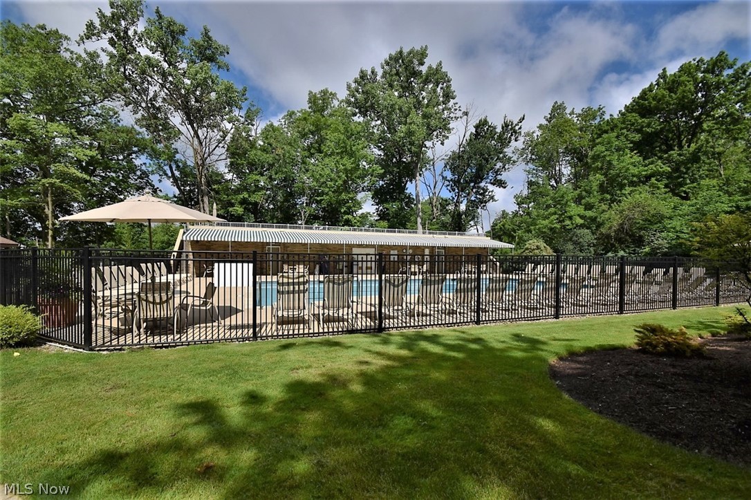 2112 Acacia Park Drive 211